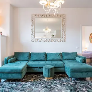 Apartment Amazing Floor, Milan