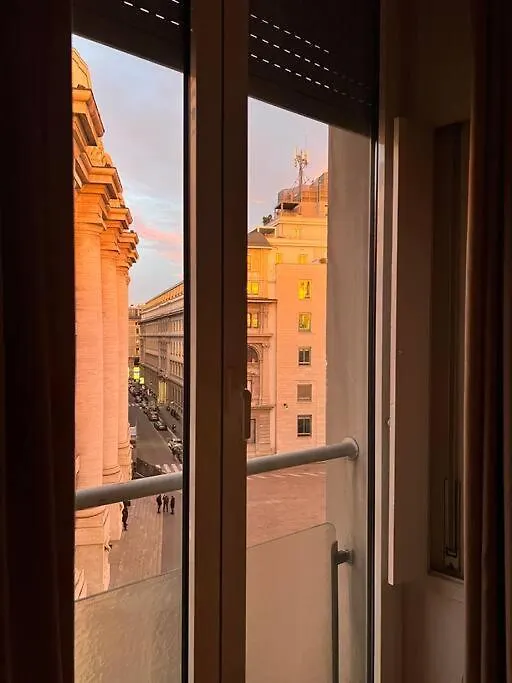 Piazza Affari Apartment - City Center Milan